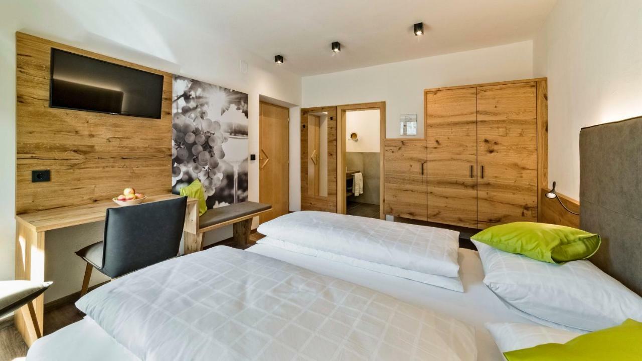 Hotel Garni Sonngart Andriano Esterno foto