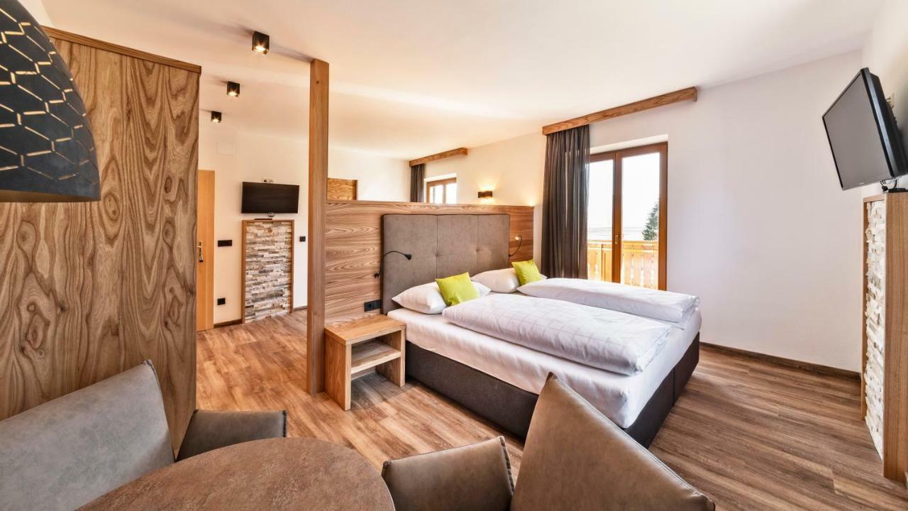 Hotel Garni Sonngart Andriano Esterno foto